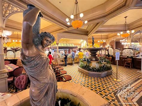 disneyland paris central plaza|Plaza Gardens .